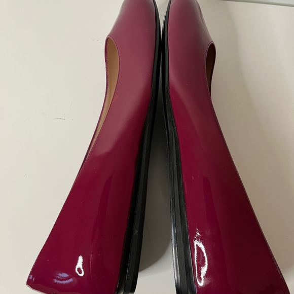 Tod's Red Patent Leather Ballet Flats size 10.5 - Picture 6 of 16